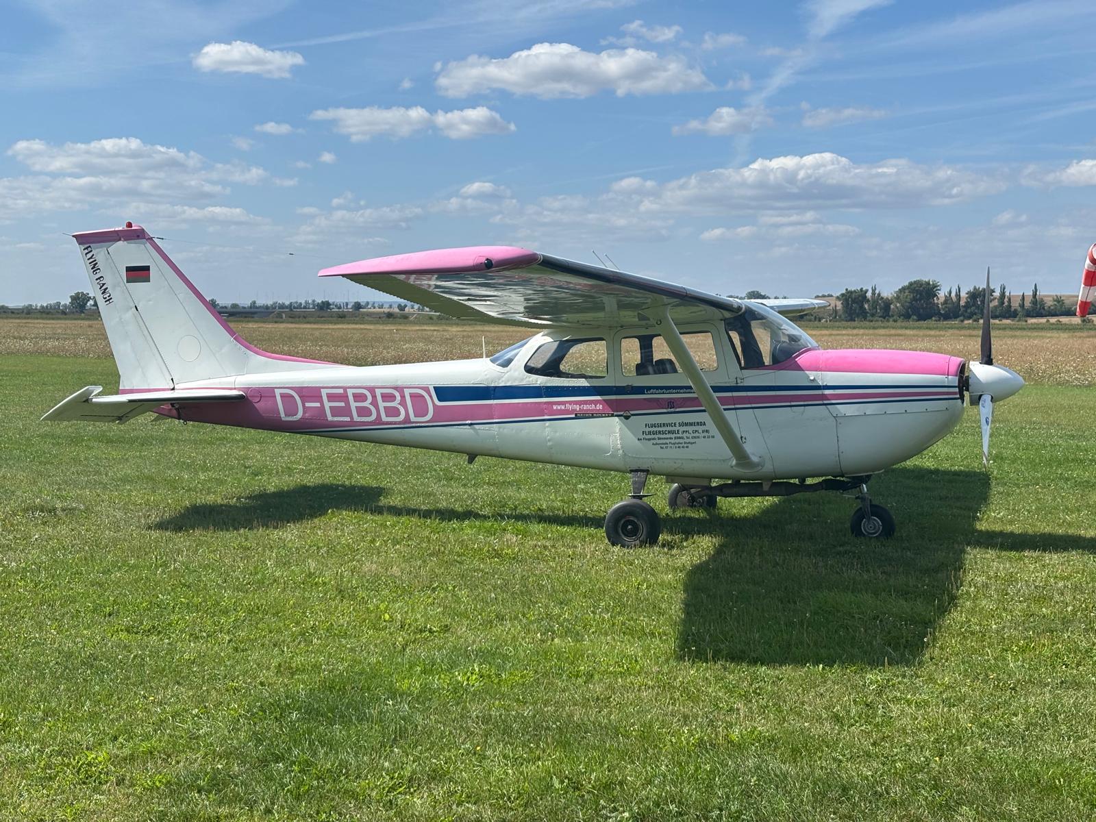 EFS FLightschool - Flightservice365